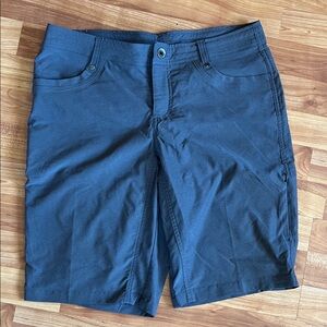 Kuhl Women's Dark Grey Athletic Shorts size 10